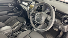 MINI Hatchback 2.0 Cooper S Classic Premium 5dr Auto Petrol Hatchback